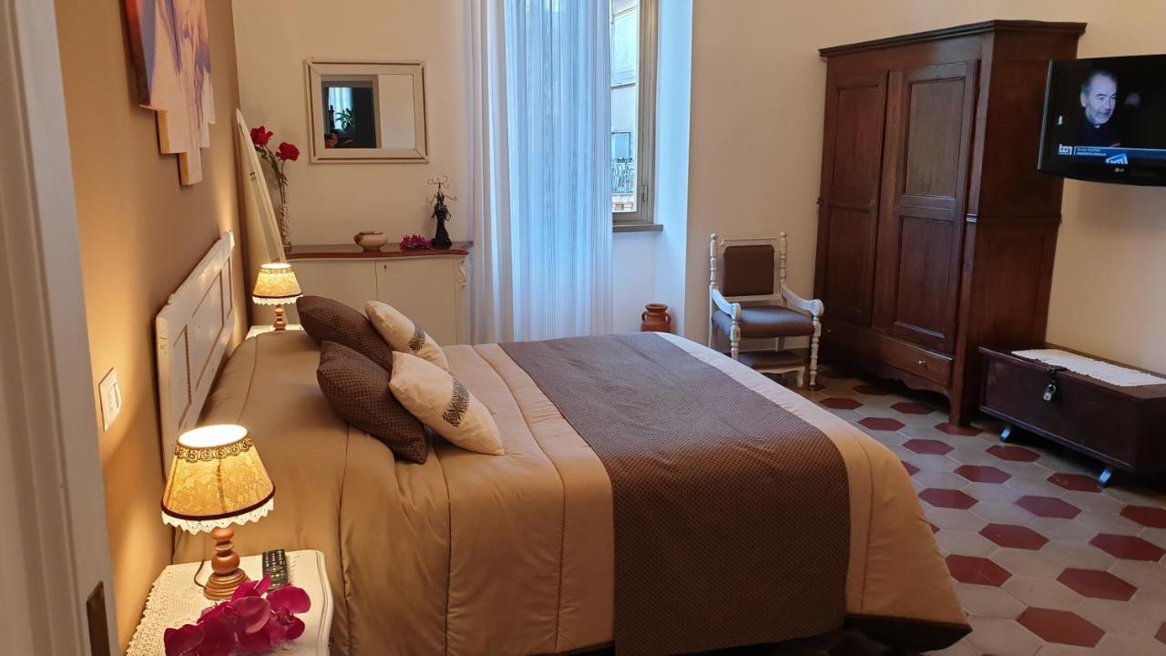Casa Ferrari Testaccio E Trastevere Wi-Fi Free Rom Exteriör bild