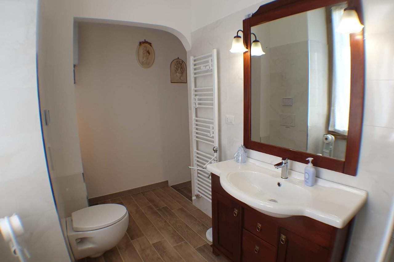 Casa Ferrari Testaccio E Trastevere Wi-Fi Free Rom Exteriör bild